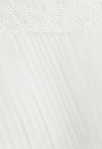 Off-White Semi-Sheer Tulle With Leavers Lace